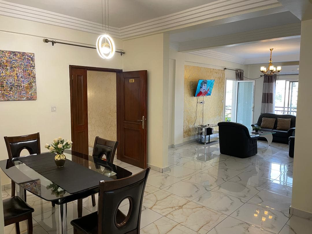 Unique 4-1 Salon