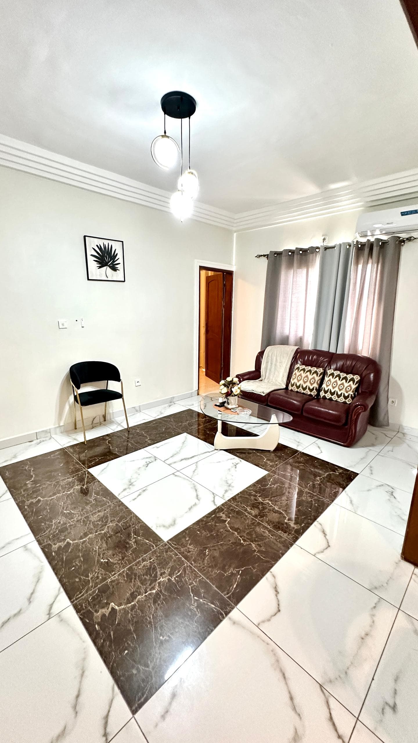 Studio VIP Balcon 1